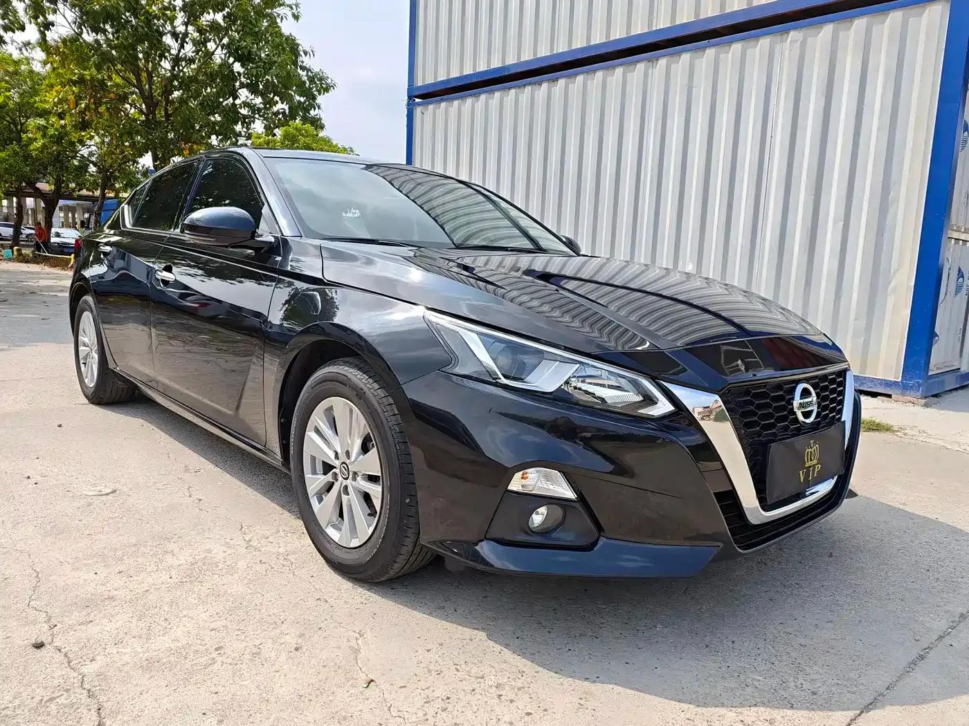 Teana 2022 2.0L XE Pure Enjoyment Edition — миниатюра 3