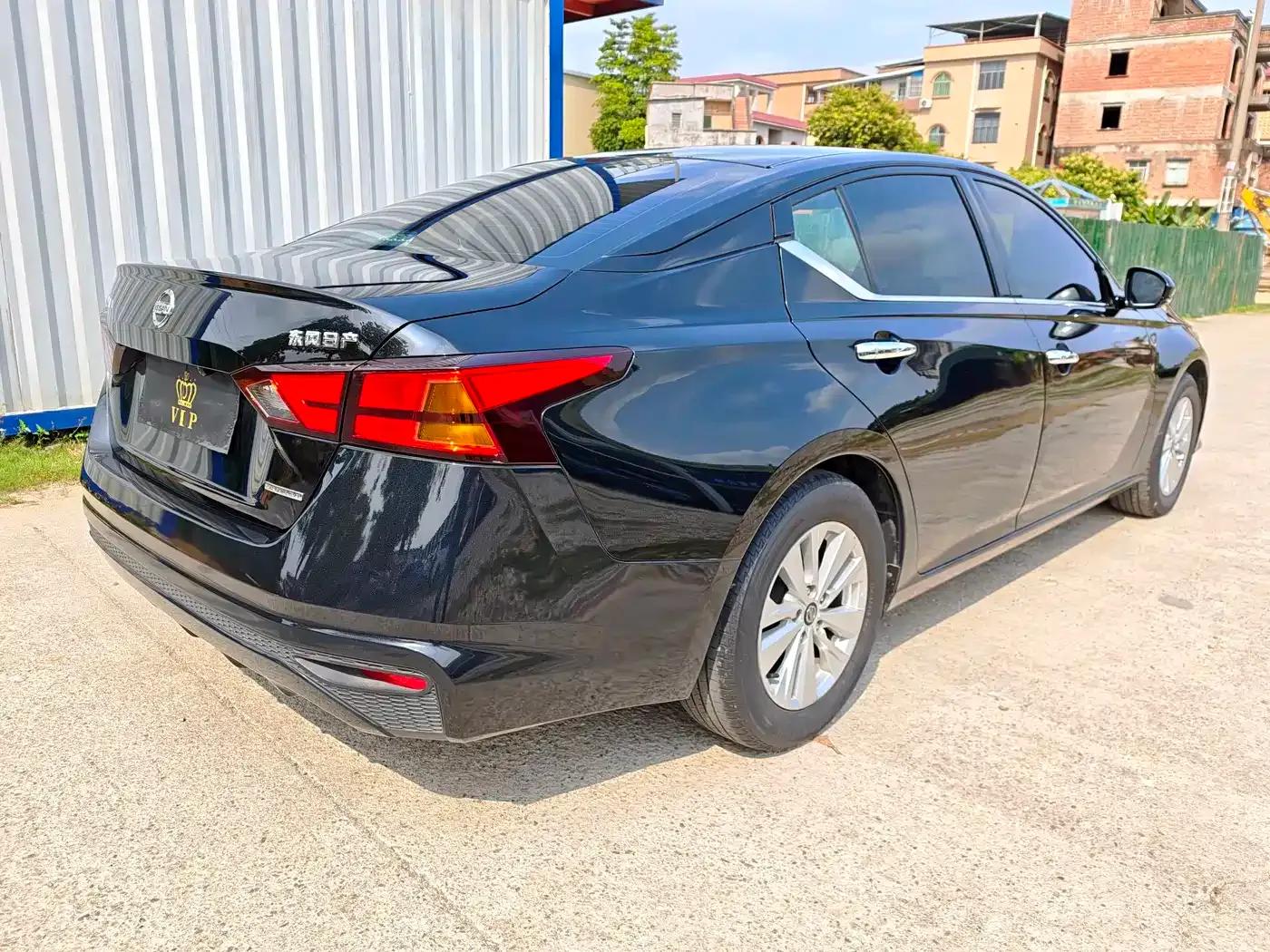 Teana 2022 2.0L XE Pure Enjoyment Edition — миниатюра 4