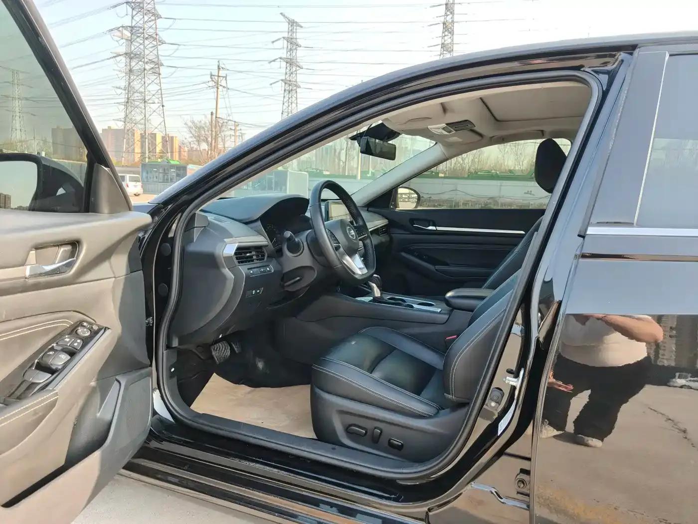 Teana 2021 2.0T XL Upper AD1 Smart Navigation Edition — миниатюра 4