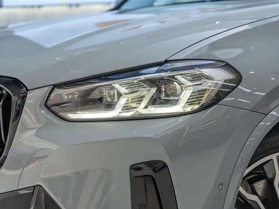 2022 BMW X4 xDrive 30i M Sport Package — миниатюра 5