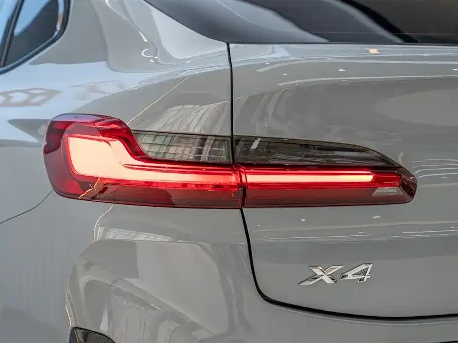 2022 BMW X4 xDrive 30i M Sport Package — миниатюра 6