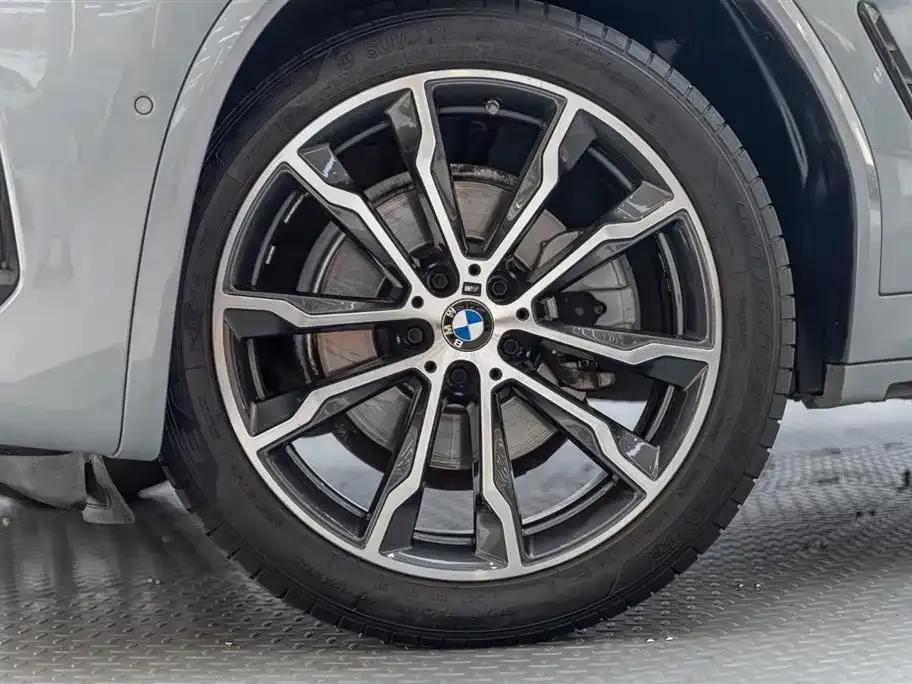 2022 BMW X4 xDrive 30i M Sport Package — миниатюра 7
