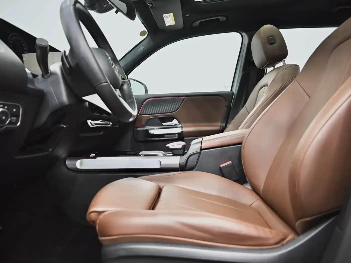2024 Mercedes-Benz GLB 220 Dynamic — миниатюра 6