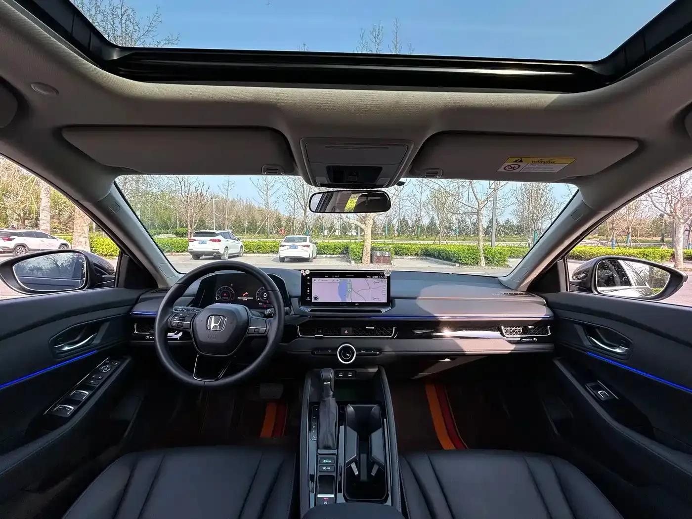 2025 Inspire 260TURBO Elegant Edition — миниатюра 13