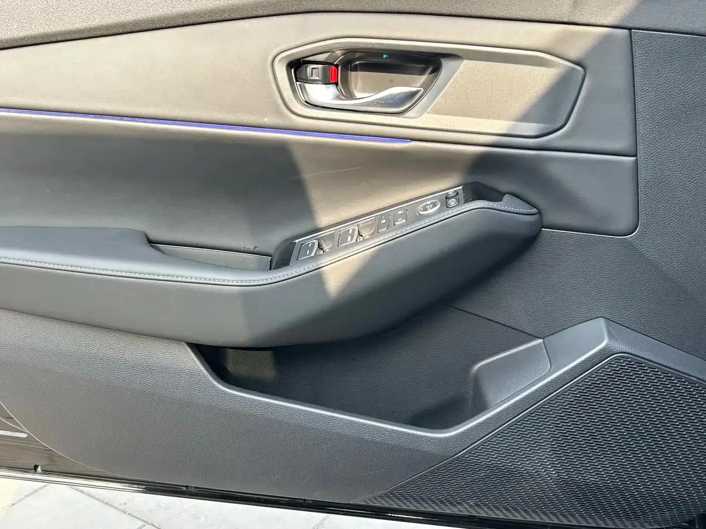 2025 Inspire 260TURBO Elegant Edition — миниатюра 15