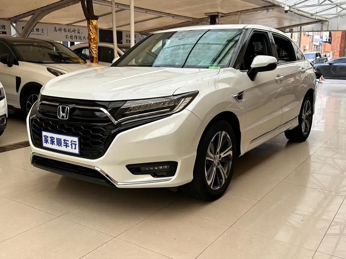 Honda UR-V 2020 240TURBO 2WD Elegant Edition — миниатюра 1