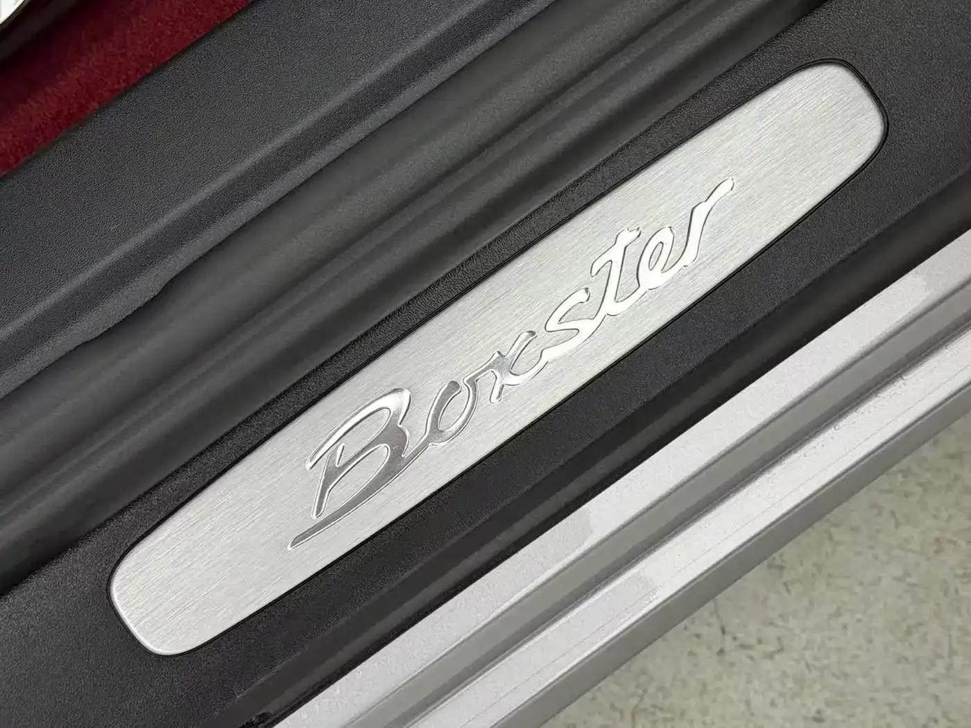 2022 Porsche 718 Boxster 2.0T — миниатюра 11