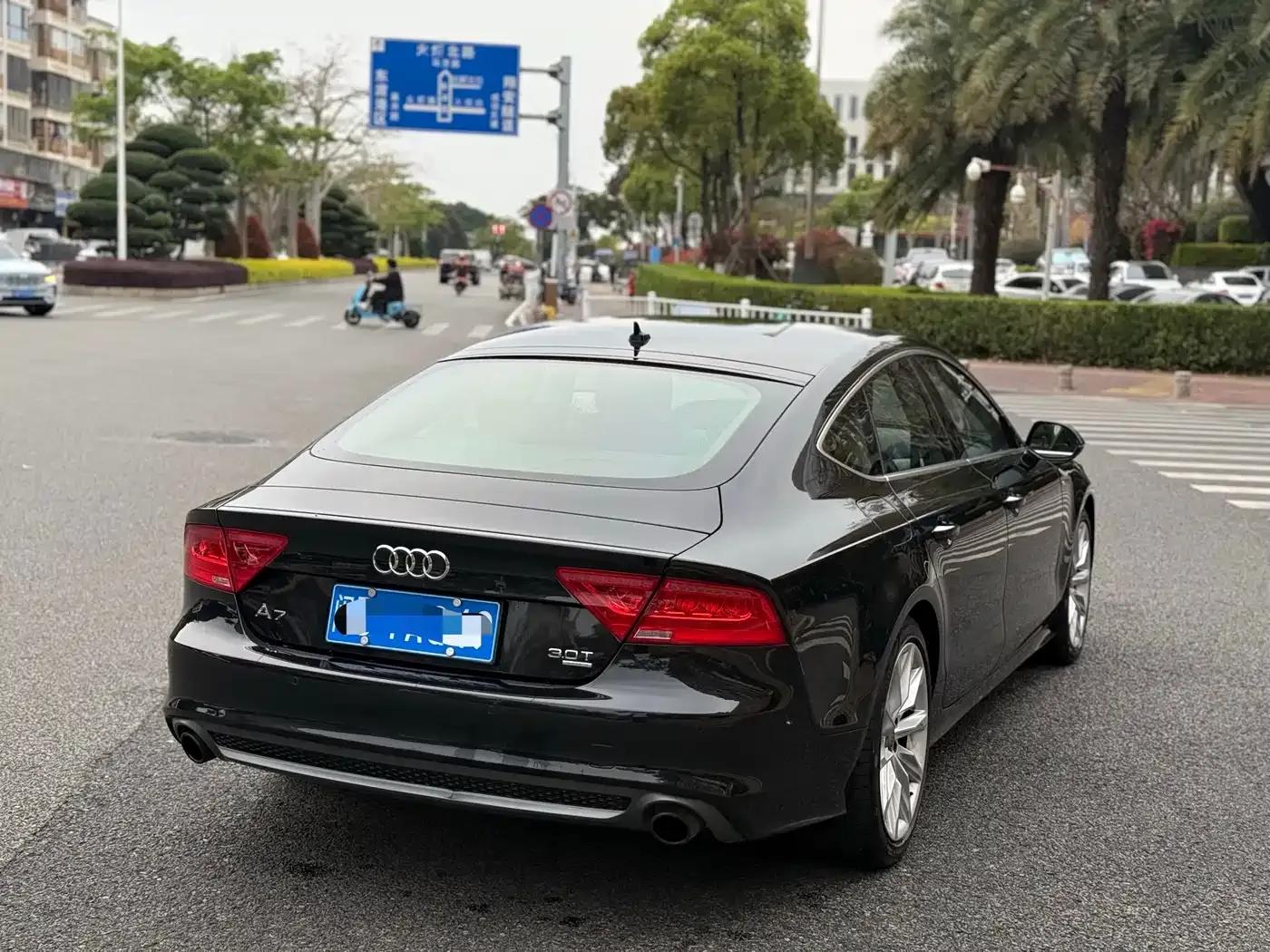 Audi A7 2012 3.0TFSI quattro Comfort — миниатюра 7