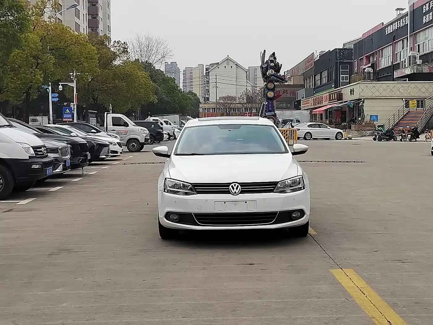 2014 Volkswagen Sagitar 1.4TSI Automatic Luxury — миниатюра 2
