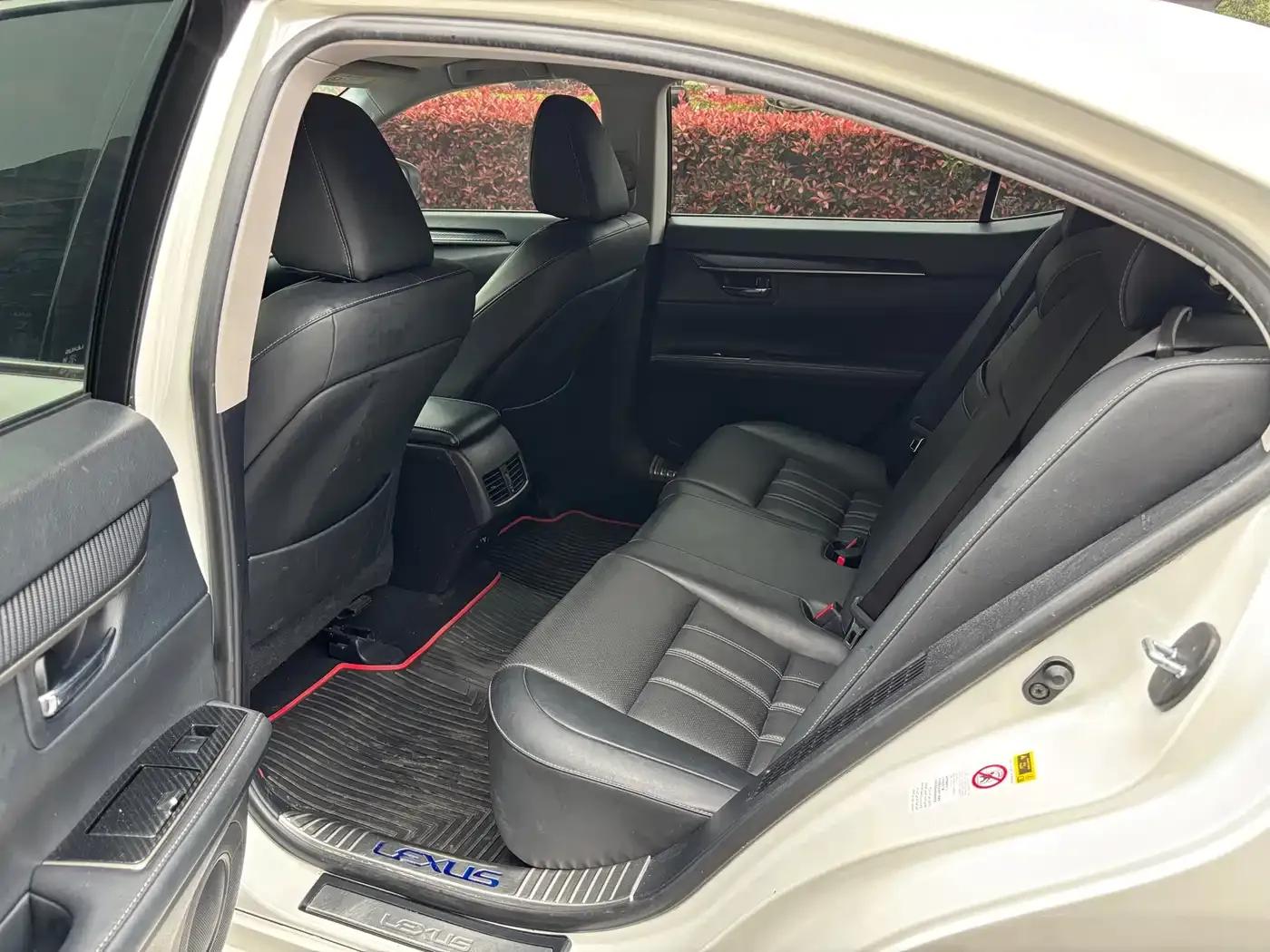 Lexus ES 2015 300h Comfort Edition — миниатюра 7