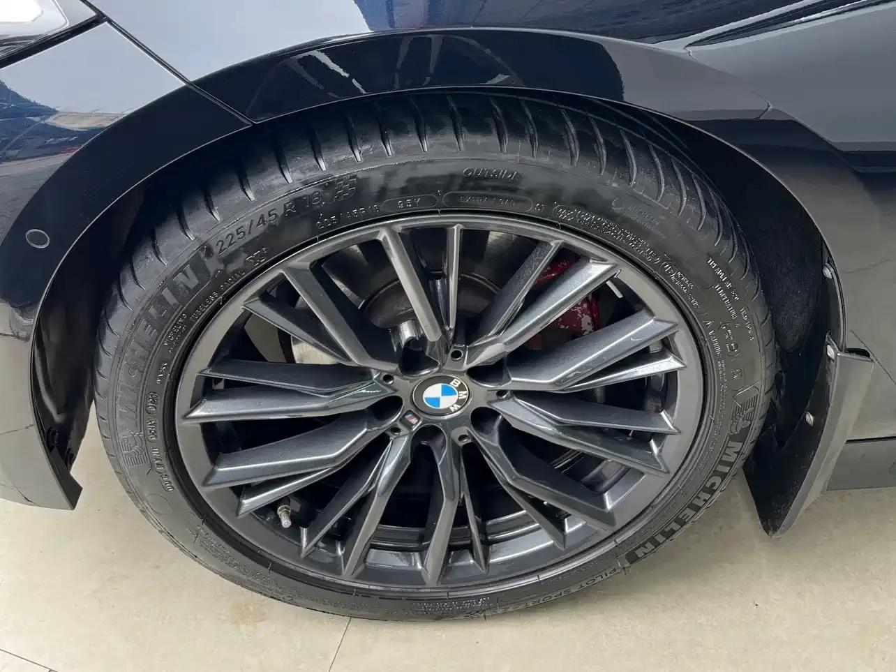 2024 BMW 3 Series 325Li M Sport Shadow Edition — миниатюра 10