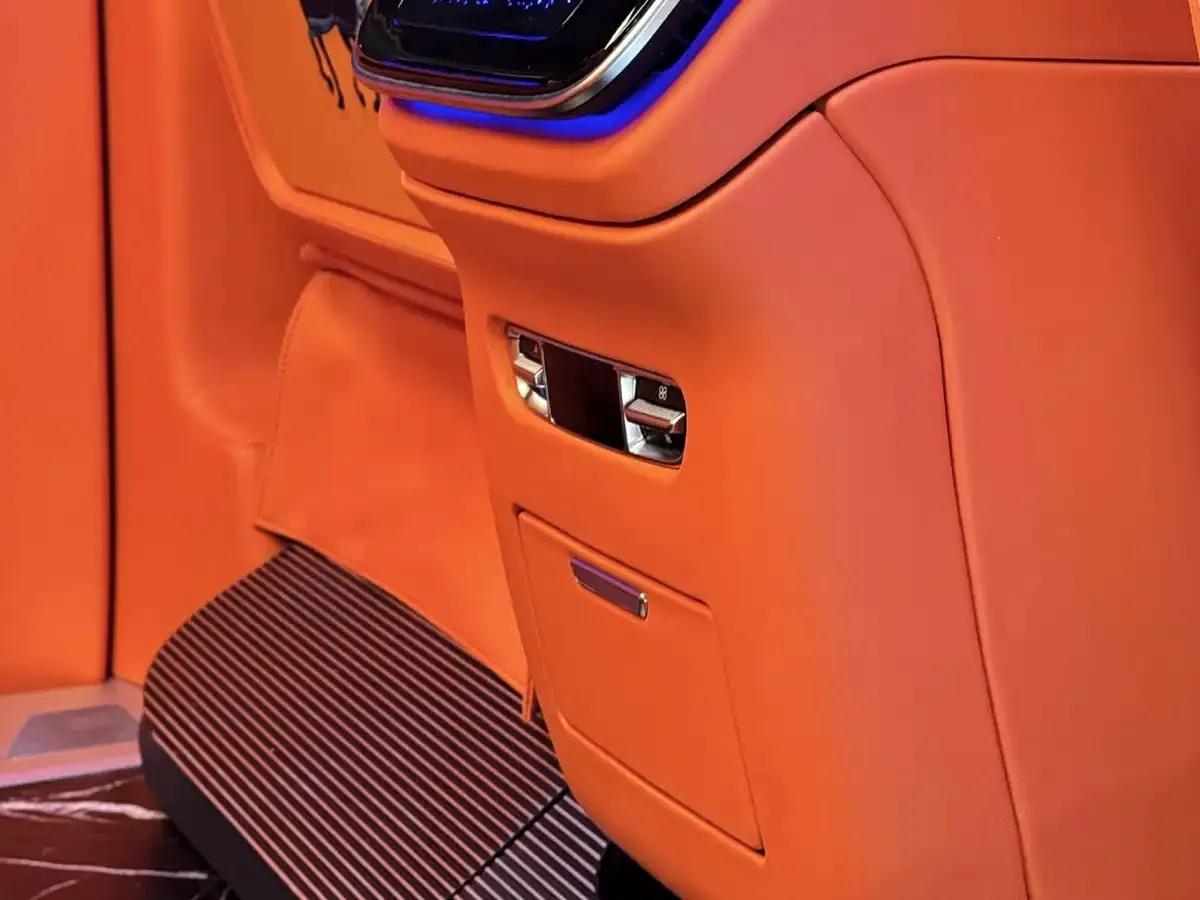 2024 Nissan Vito 2.0T Business Edition 7-seater — миниатюра 12