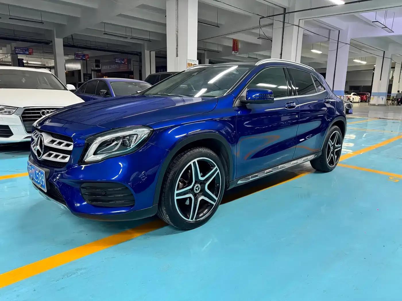 2017 Mercedes-Benz GLA 220 4MATIC Luxury — миниатюра 1