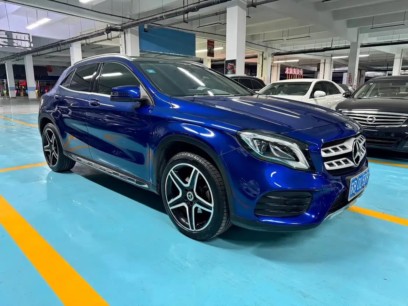 2017 Mercedes-Benz GLA 220 4MATIC Luxury — миниатюра 3