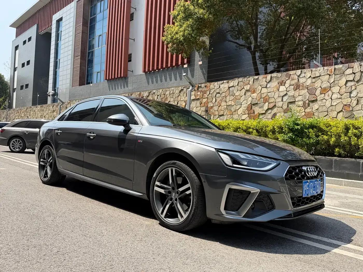 Audi A4L 2021 40 TFSI Enjoy Life Edition — миниатюра 3