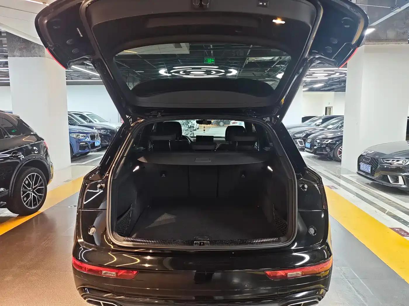 Audi Q5L 2023 40T Luxury Dynamic — миниатюра 12