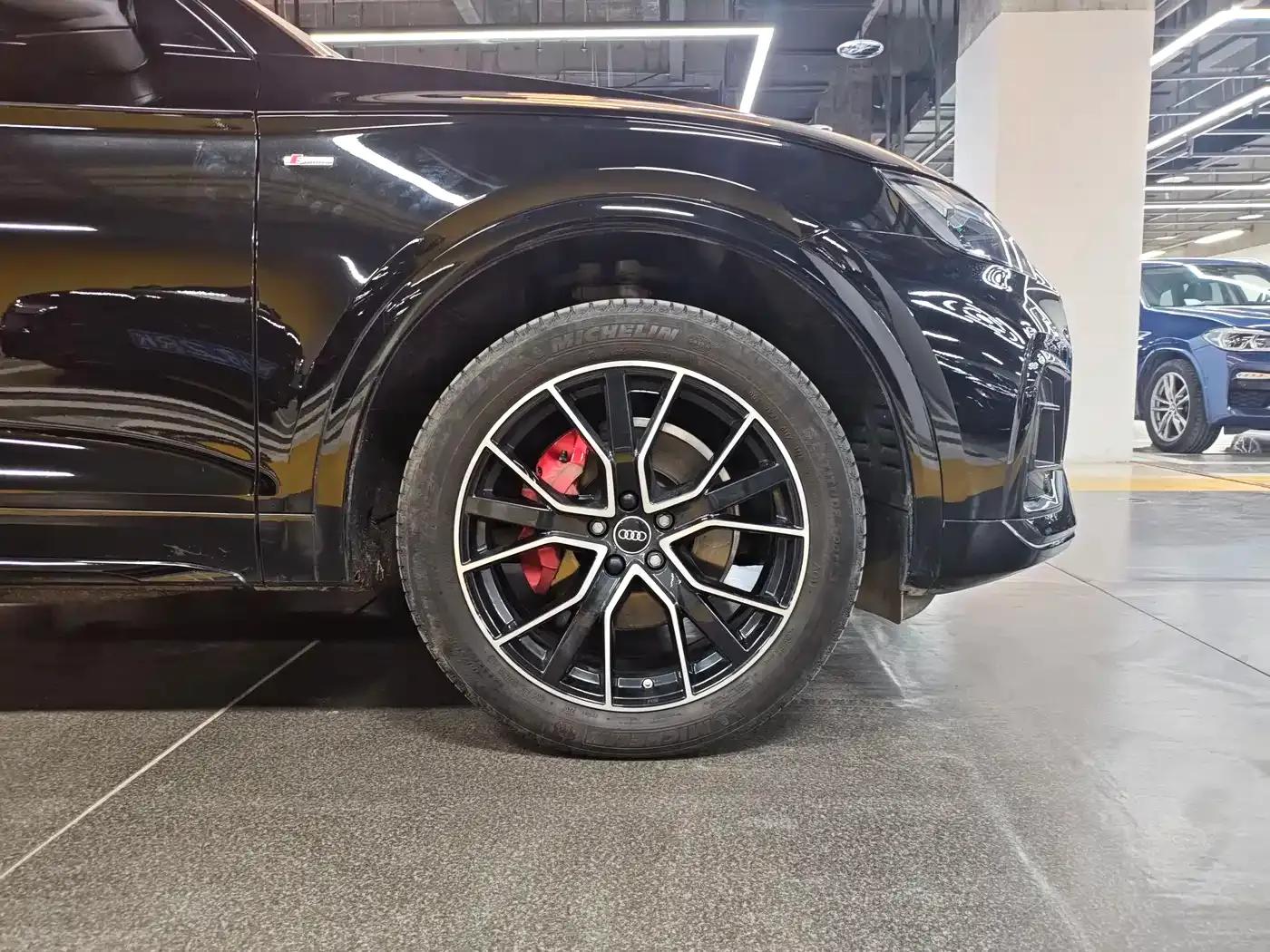 Audi Q5L 2023 40T Luxury Dynamic — миниатюра 18