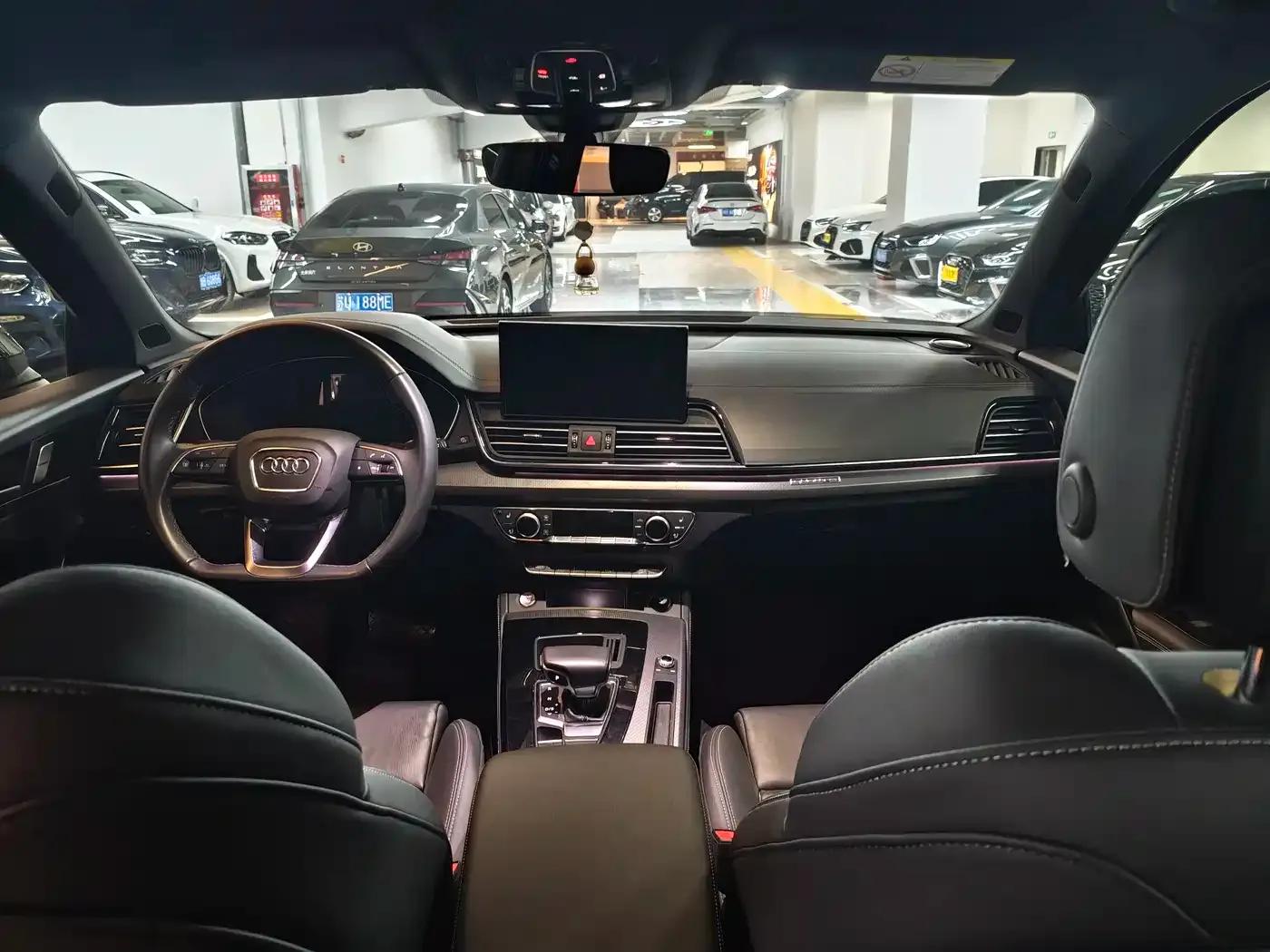 Audi Q5L 2023 40T Luxury Dynamic — миниатюра 4