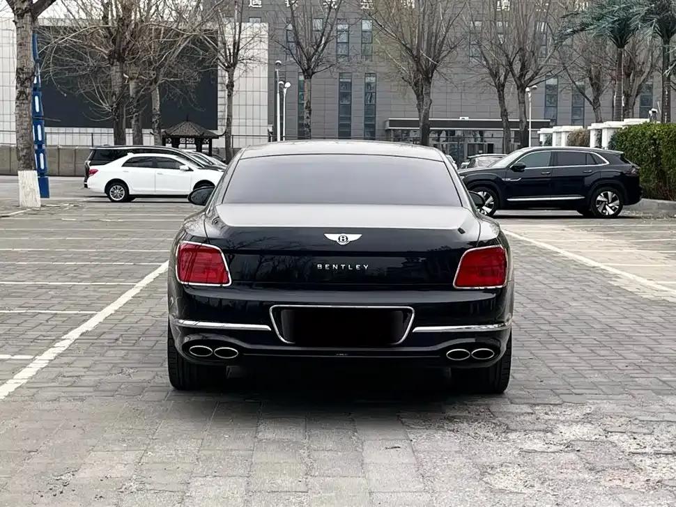 Flying Spur 2022 4.0T V8 Standard Edition — миниатюра 5