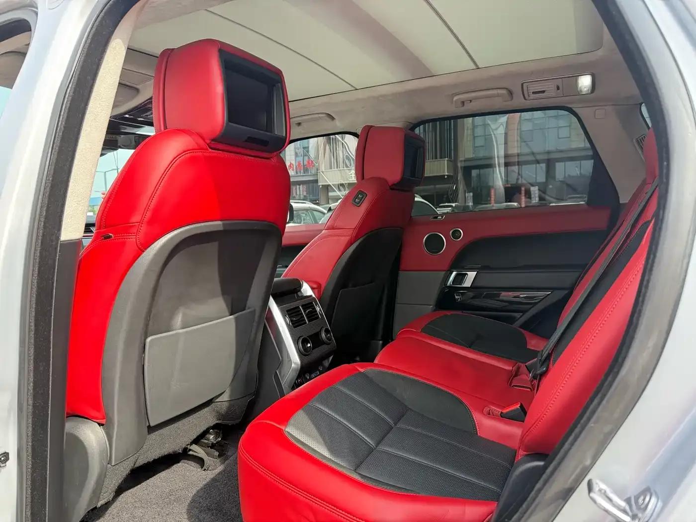 Range Rover Sport 2021 3.0 L6 HST — миниатюра 5