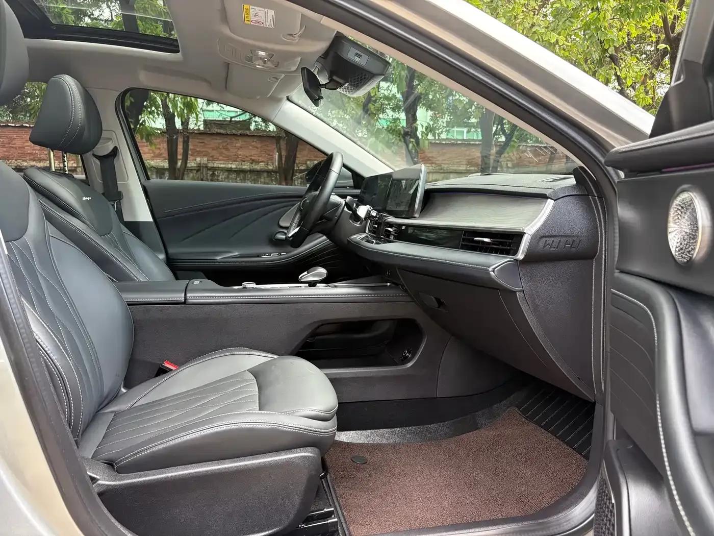 Chery Arrizo 8 2024 1.6T DCT Smart — миниатюра 19