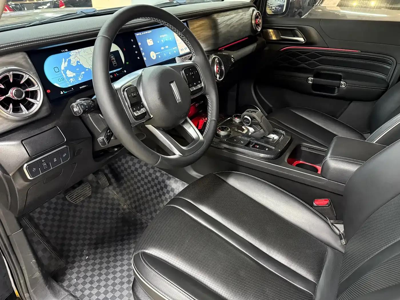 Tank 300 2021 Off-Road Edition 2.0T Conqueror — миниатюра 5
