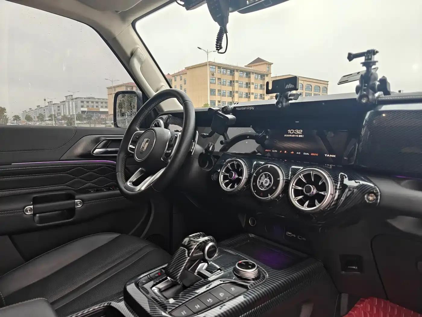 Tank 300 2021 Off-Road Edition 2.0T Conqueror — миниатюра 12