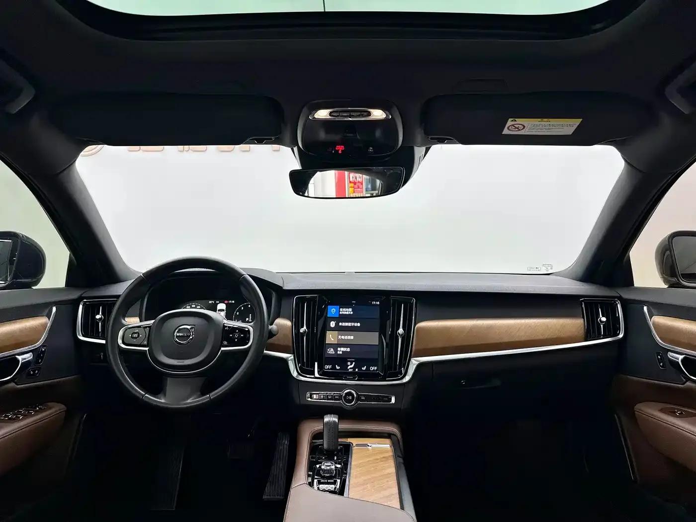 2021 Volvo S90 B5 Smart Luxury Edition — миниатюра 8