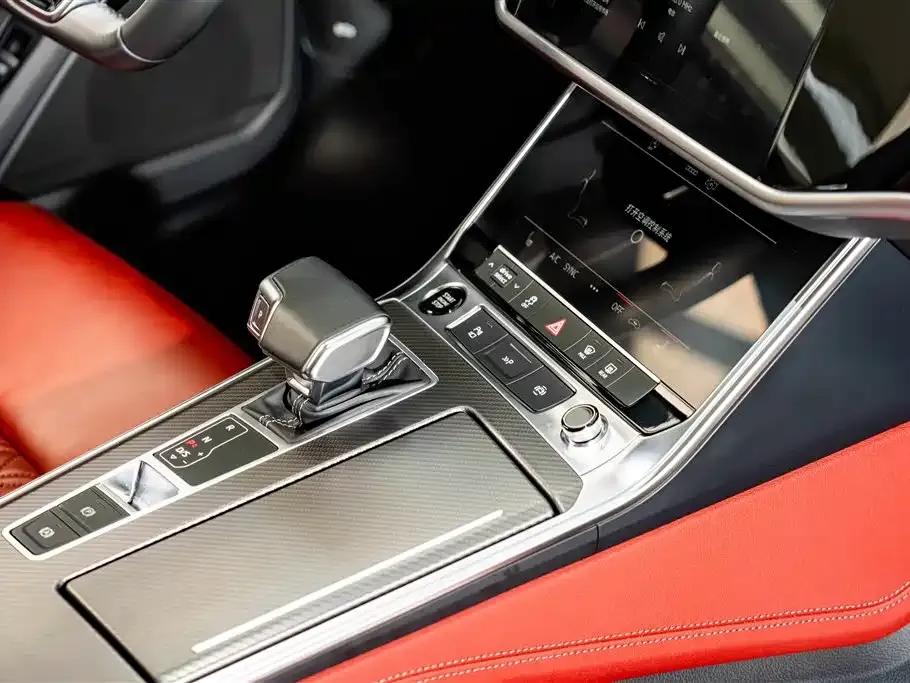 2024 Audi A7L 45 TFSI quattro Black Edition — миниатюра 20
