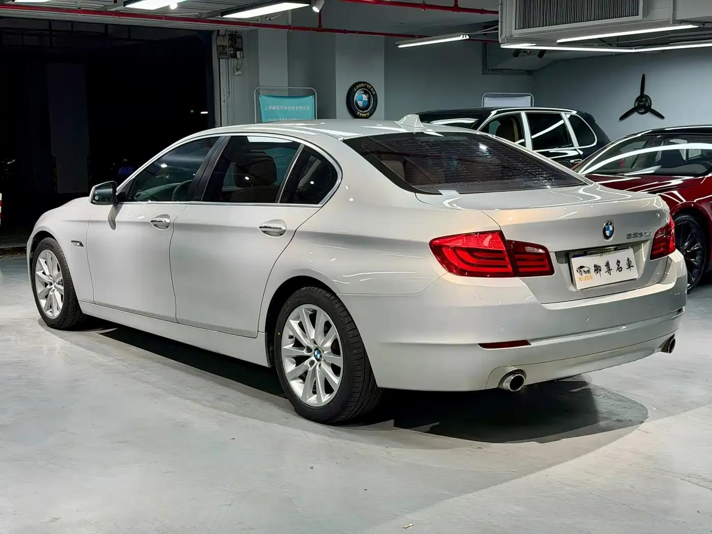BMW 5 Series 2011 535Li Leading Edition — миниатюра 5