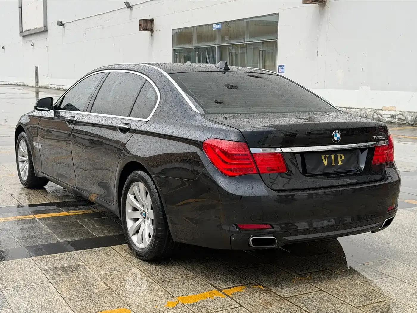 2011 BMW 7 Series 740Li Steinway Limited Edition — миниатюра 5