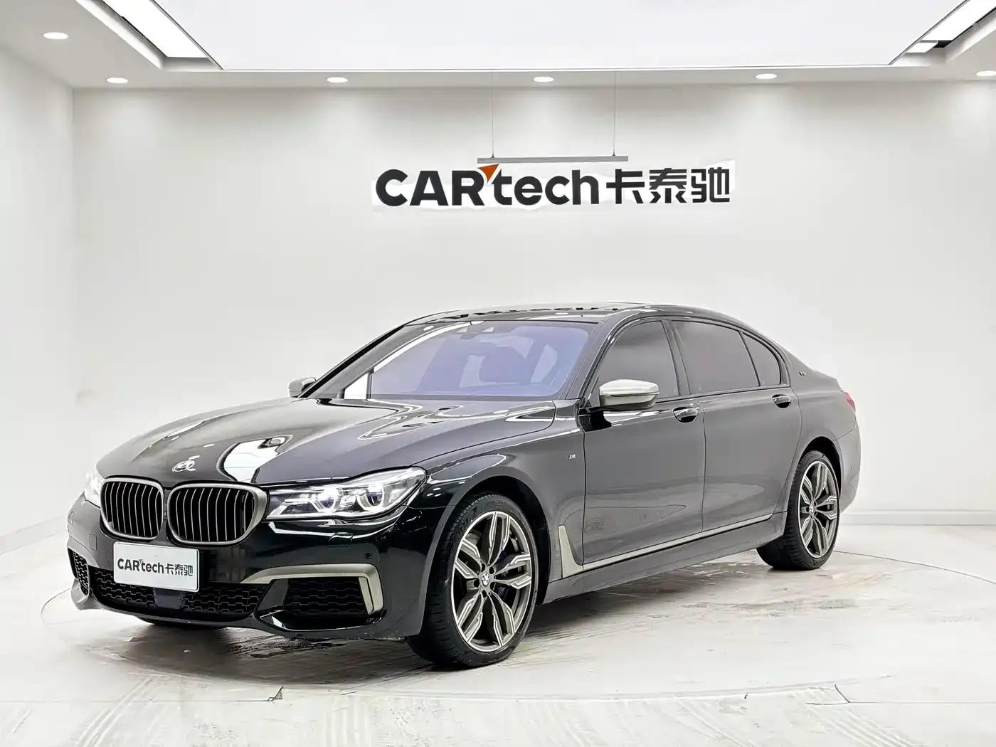2017 BMW 7 Series M760Li xDrive — миниатюра 1