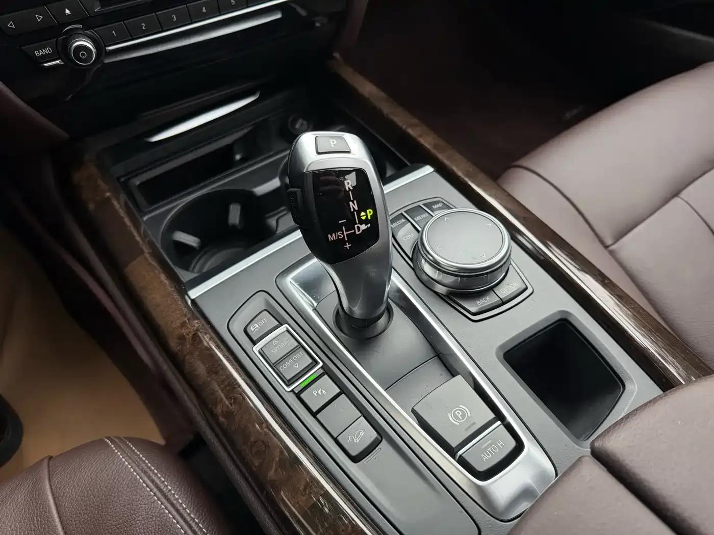 BMW X5 (Imported) 2017 xDrive28i — миниатюра 23