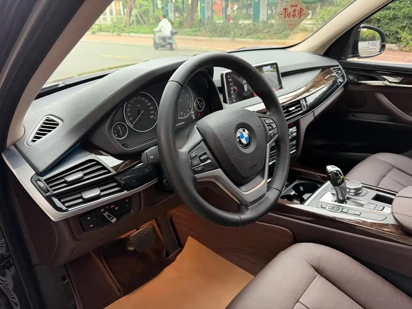 BMW X5 (Imported) 2017 xDrive28i — миниатюра 24