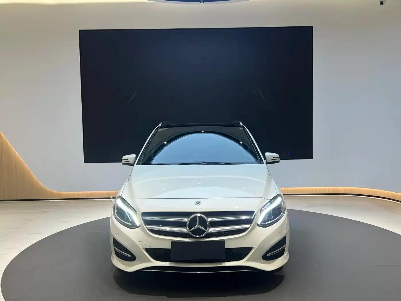 2018 Mercedes-Benz B-Class B 200 Fashion Edition — миниатюра 2
