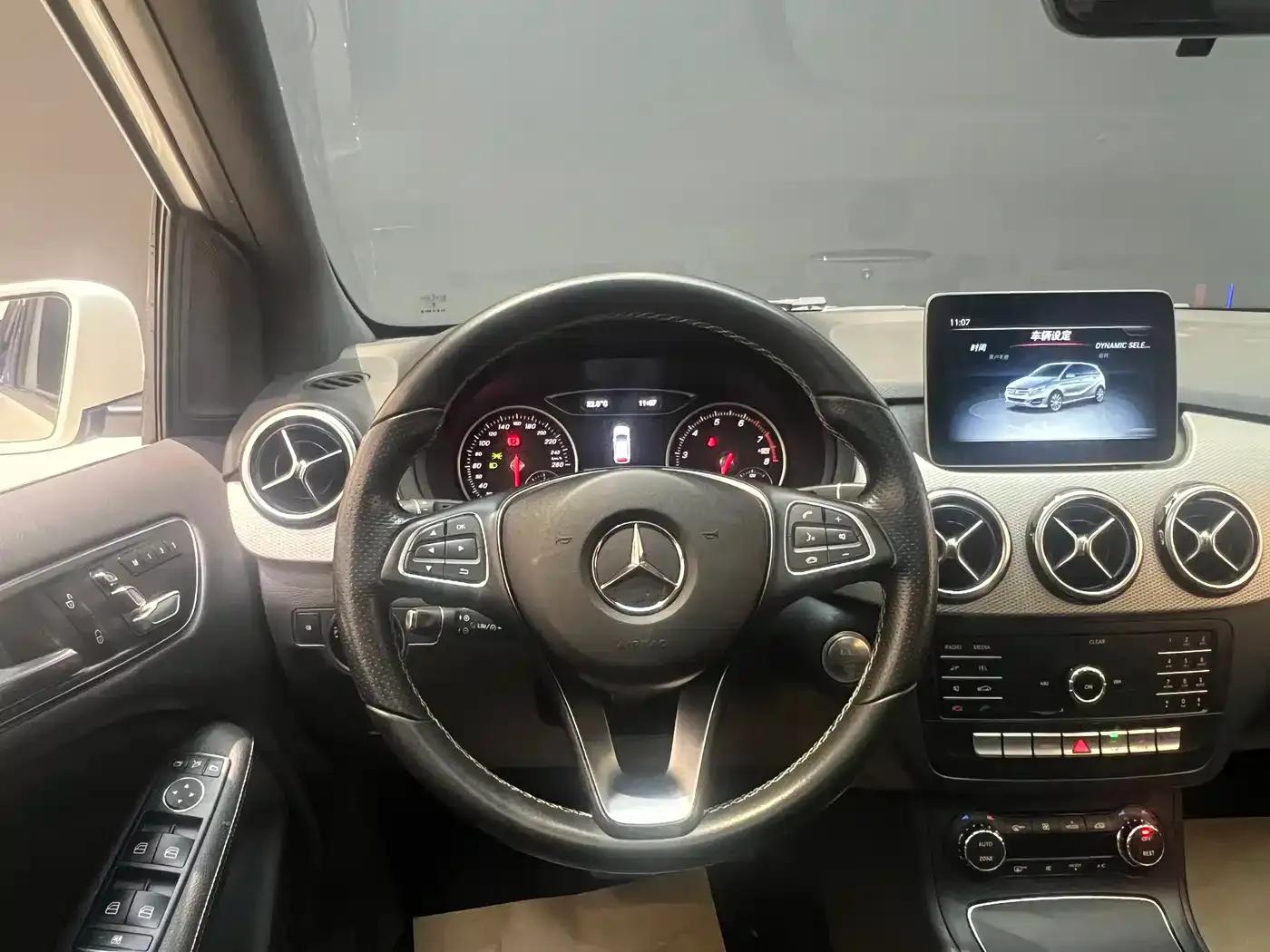 2018 Mercedes-Benz B-Class B 200 Fashion Edition — миниатюра 13