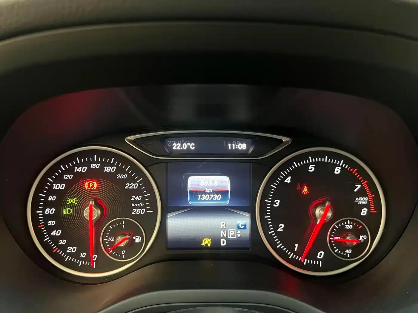 2018 Mercedes-Benz B-Class B 200 Fashion Edition — миниатюра 14