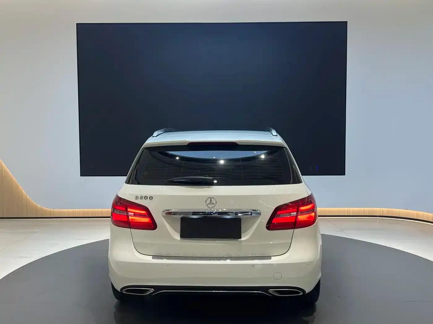 2018 Mercedes-Benz B-Class B 200 Fashion Edition — миниатюра 4