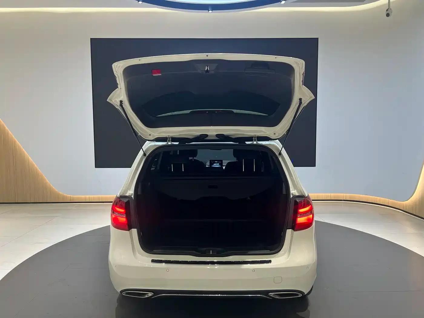 2018 Mercedes-Benz B-Class B 200 Fashion Edition — миниатюра 7