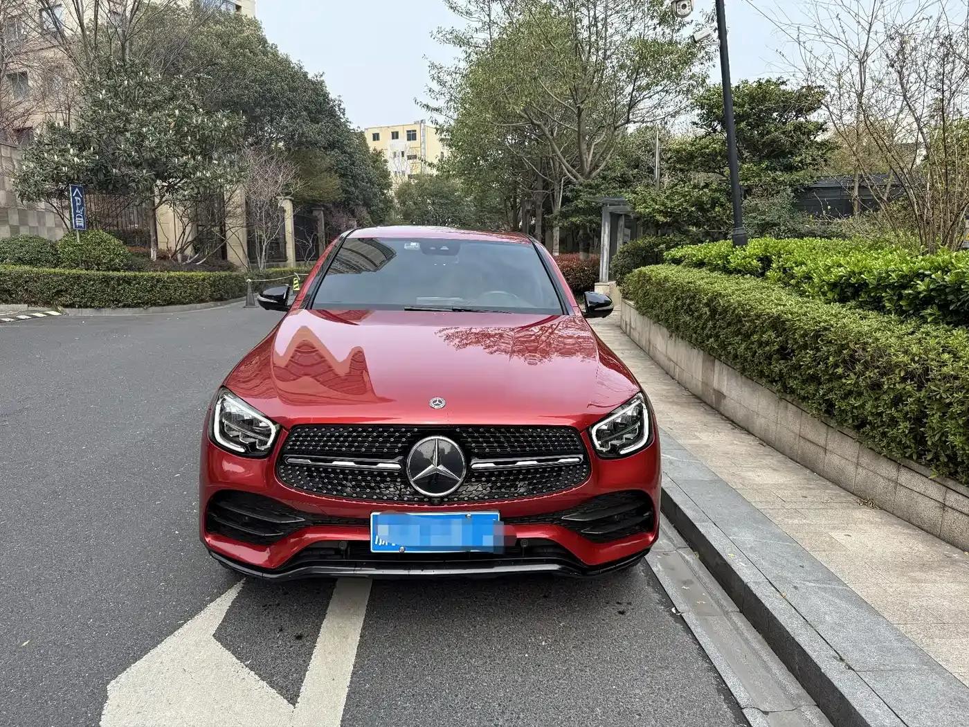 2020 Mercedes-Benz GLC Coupe, GLC 300 4MATIC Coupe SUV — миниатюра 2