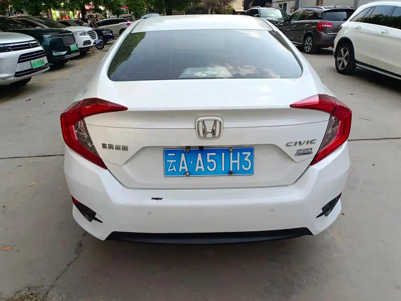 Civic 2019 220TURBO CVT Sporty Edition (National V Emission Standard) — миниатюра 13