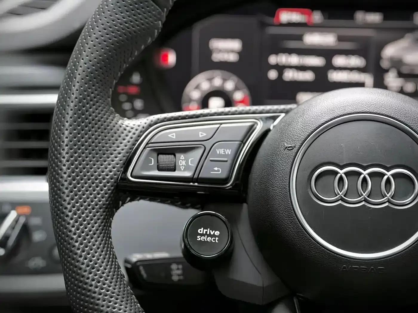 Audi A4L 2017 Plus 40 TFSI Fashion Edition — миниатюра 6