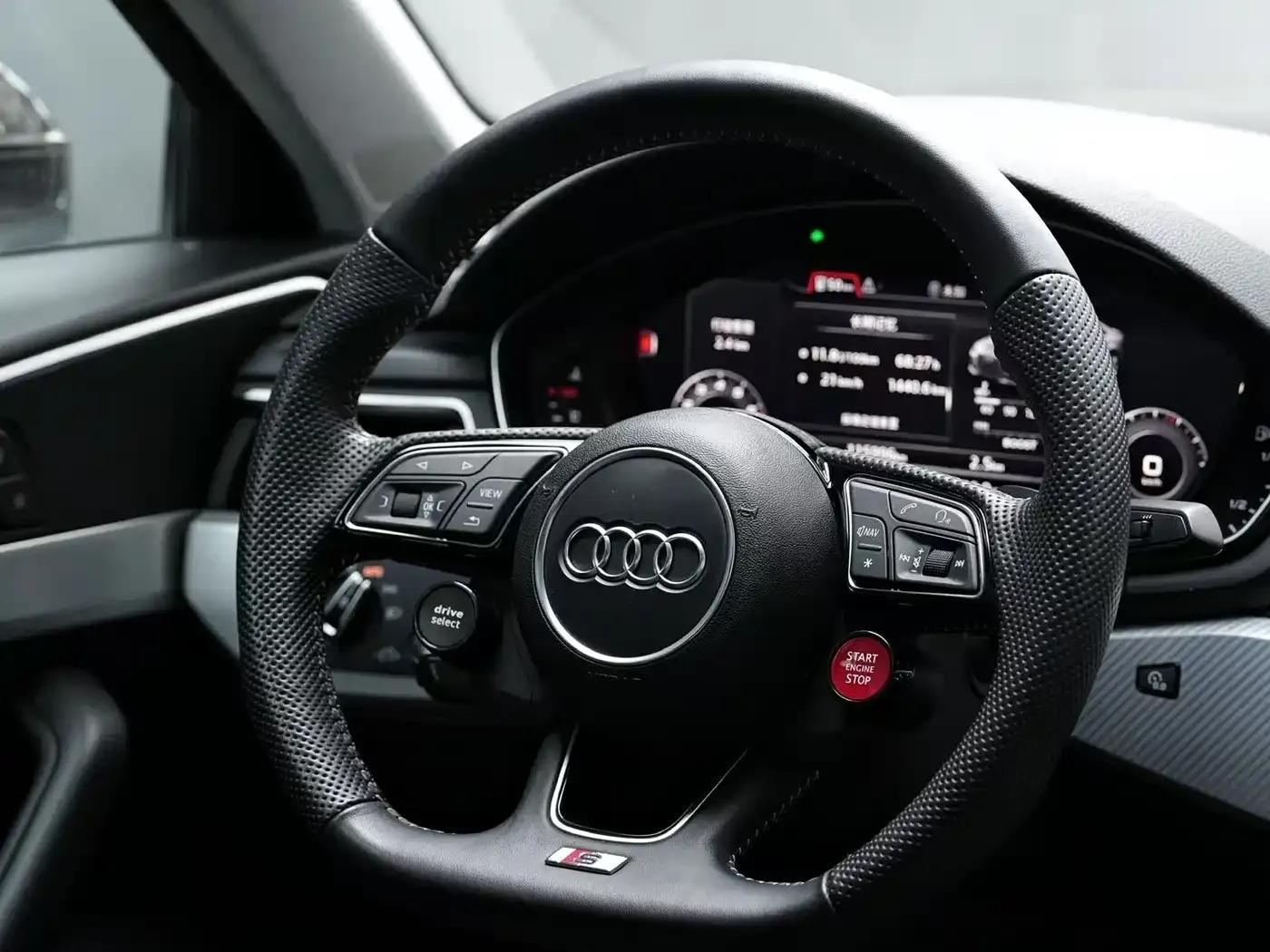 Audi A4L 2017 Plus 40 TFSI Fashion Edition — миниатюра 10
