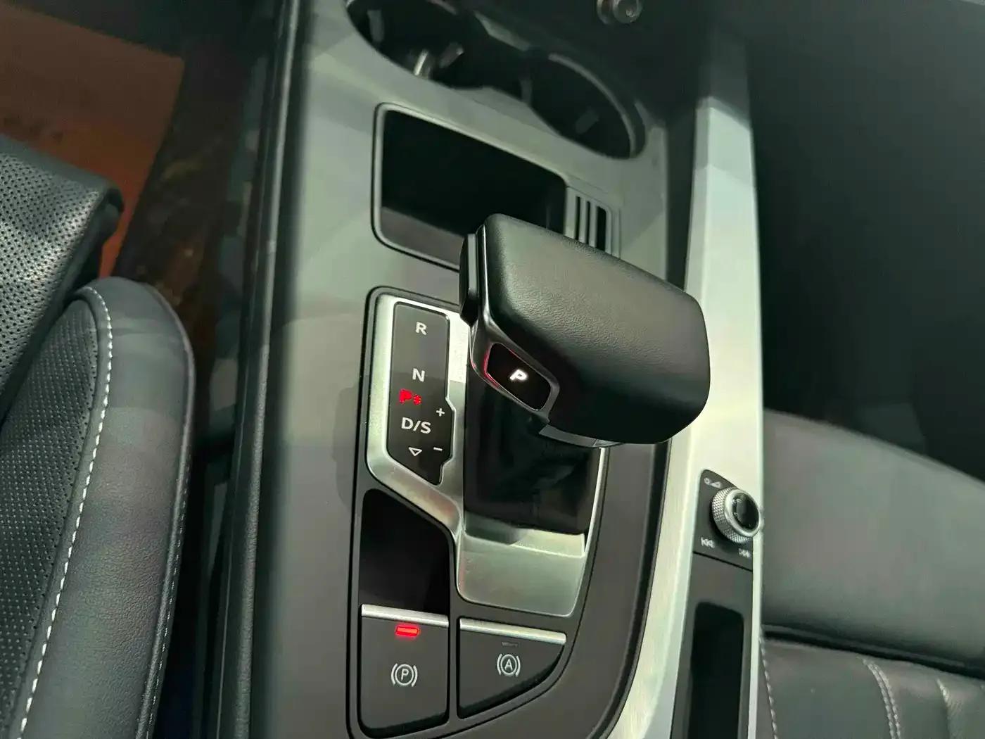 Audi A4L 2024 40 TFSI Fashion Dynamic Edition — миниатюра 13
