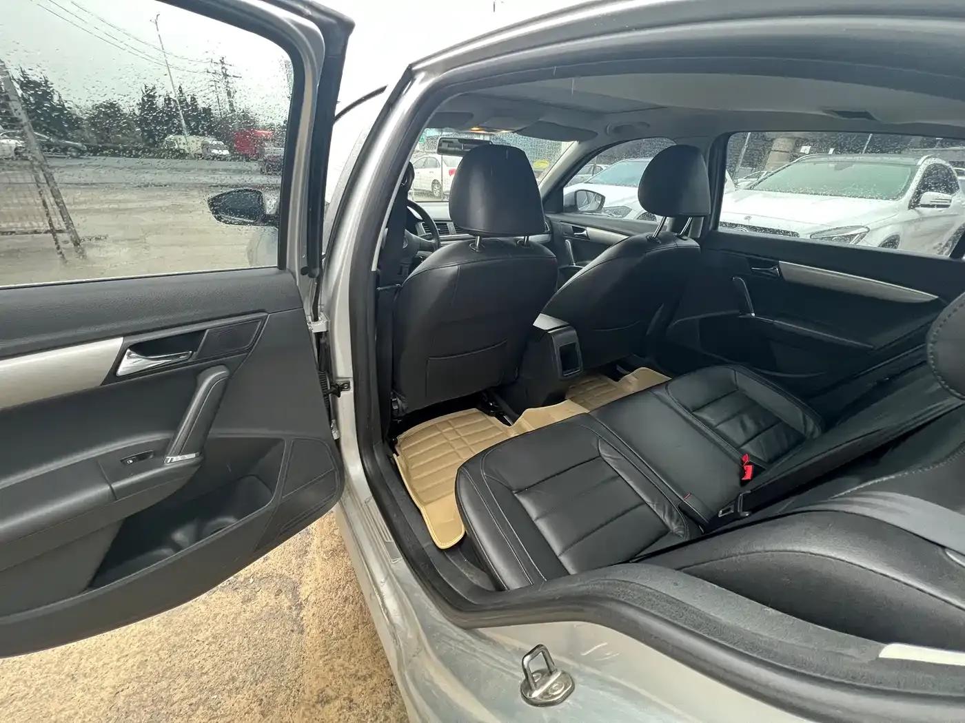 2013 Volkswagen Lavida Facelift 1.4TSI DSG Comfort Edition — миниатюра 5
