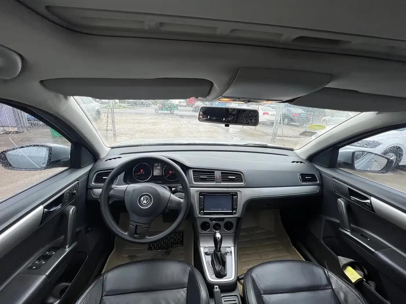 2013 Volkswagen Lavida Facelift 1.4TSI DSG Comfort Edition — миниатюра 6