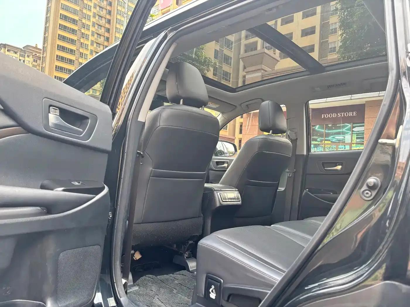 2018 Toyota Highlander 2.0T 4WD Premium Edition 7-seater (China VI Emission Standard) — миниатюра 13