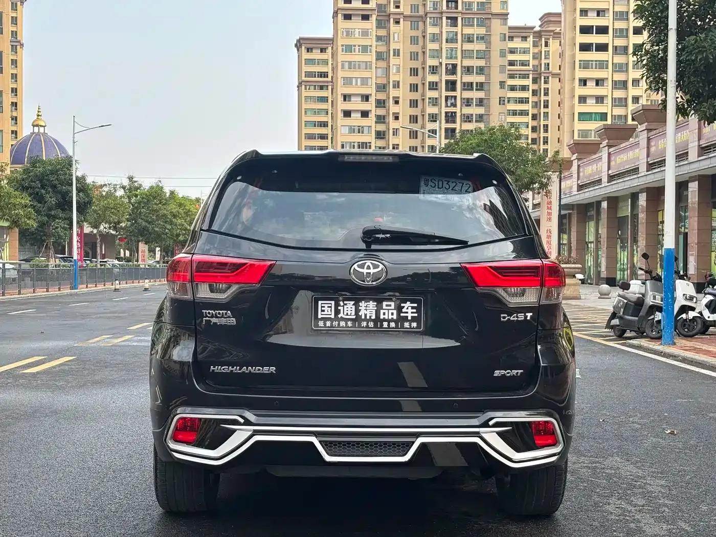 2018 Toyota Highlander 2.0T 4WD Premium Edition 7-seater (China VI Emission Standard) — миниатюра 5