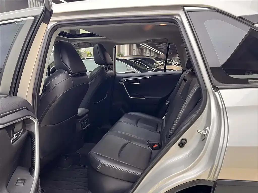 Highlander 2020 Hybrid 2.5L E-CVT 2WD Premium Edition — миниатюра 11