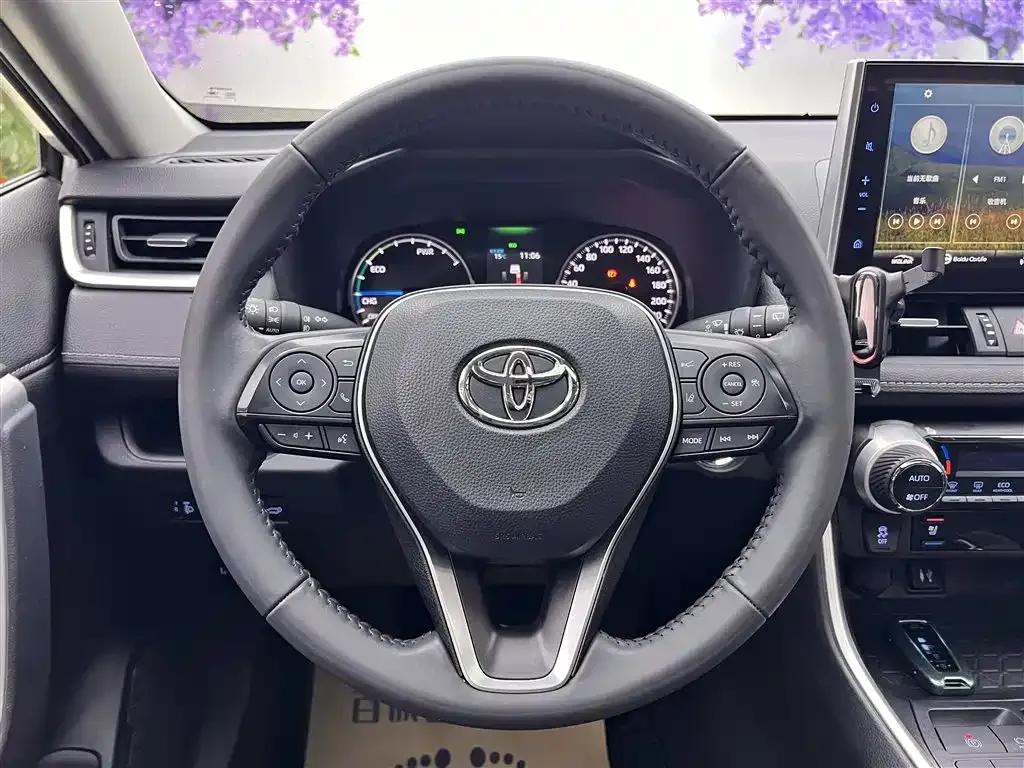 Highlander 2020 Hybrid 2.5L E-CVT 2WD Premium Edition — миниатюра 15